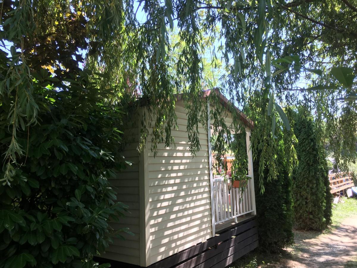 Mobile Home Avec Parking Шорж Екстер'єр фото