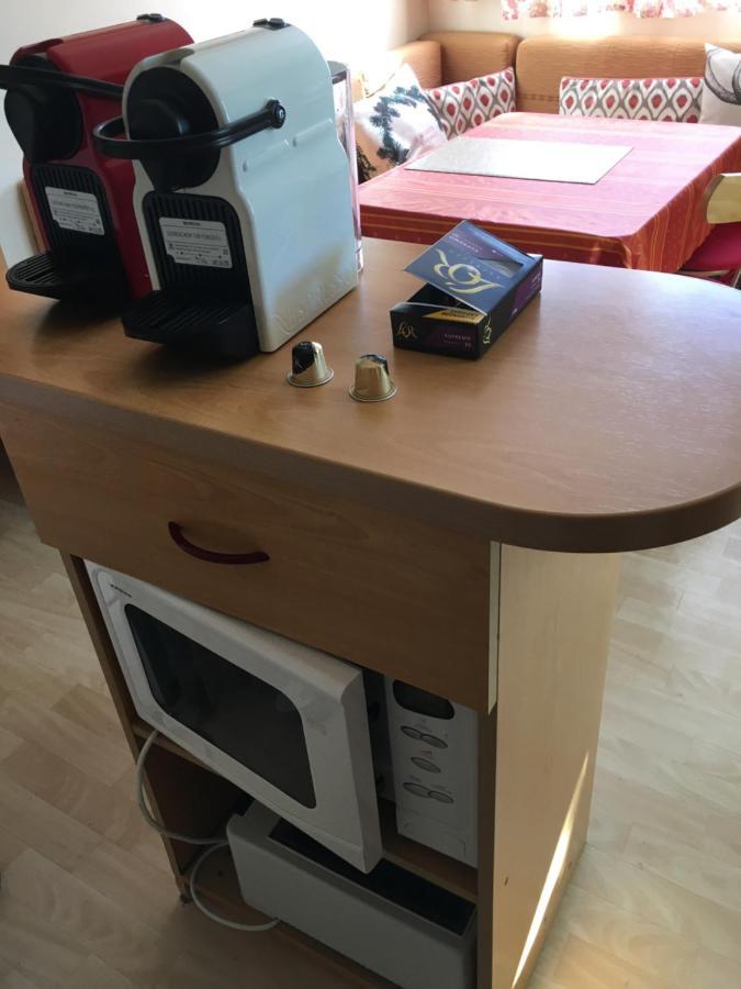 Mobile Home Avec Parking Шорж Екстер'єр фото
